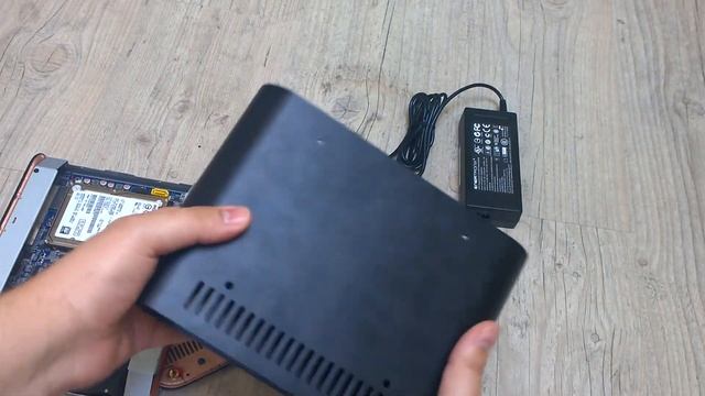 [Cowcot TV] Présentation du Giada D2308U смотреть онлайн