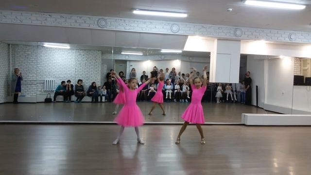 #ТАНЕЦ - Самба и Ча-Ча-Ча ( Путякова Маргарита и Карлова Вероника ) смотреть онлайн