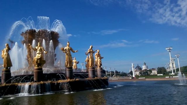 Фонтан Дружбы народов и Каменный цветок на ВДНХ - 2018 - 13/13 смотреть онлайн