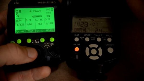Yongnuo YN560 TX PRO + YN 560 IV Синхронизация вспышек - Как подключить синхронизатор к вспышке