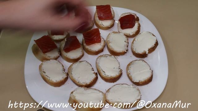 Канапе . Закуска на шпажках.Canapes . Snack on skewers. смотреть онлайн