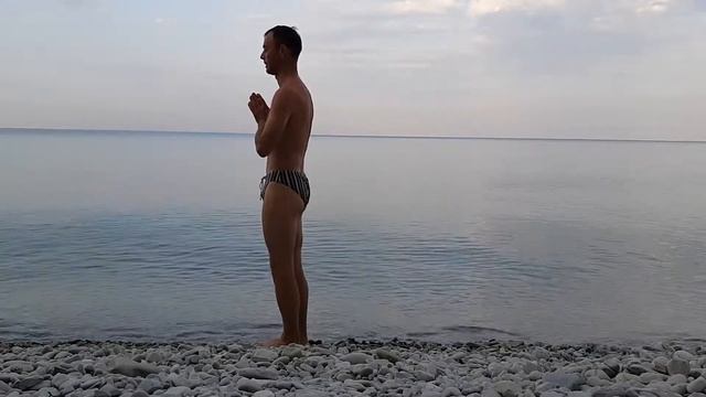 Сурья Намаскар 3 варианта смотреть онлайн