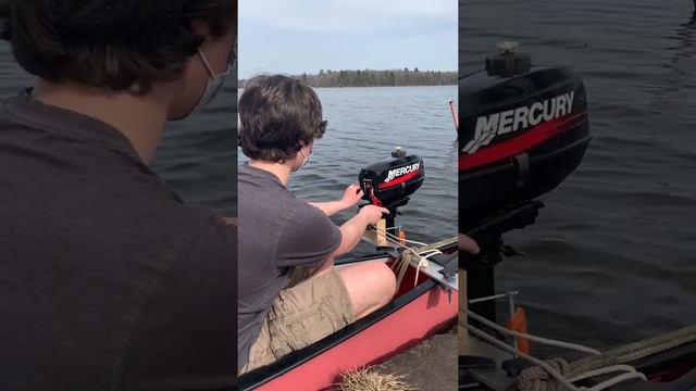 3.3 Horsepower Mercury Boat Motor Cold Start || Collaboration with Brat Wurst смотреть онлайн