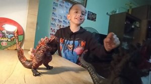 Распаковка шин Годзиллы 2.0!! монстр от NECA