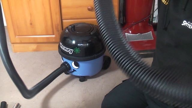 Left for the Scrap Man! 2015 Numatic Henry HVR200-12 AFTER REFURBISHMENT! смотреть онлайн