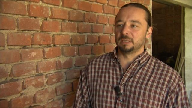 How To LEVEL And PLASTER / RENDER WALLS And Make Them REALLY STRAIGHT And FLAT