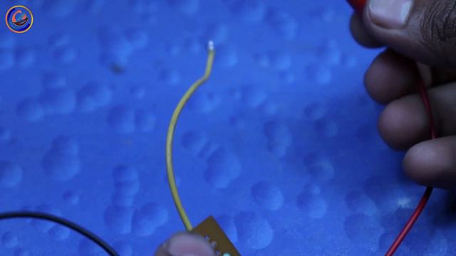 3 Amazing Projects Using 555 Timer IC смотреть онлайн