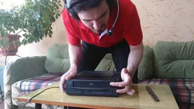 Видеоблог : VHS видеомагнитофон. смотреть онлайн