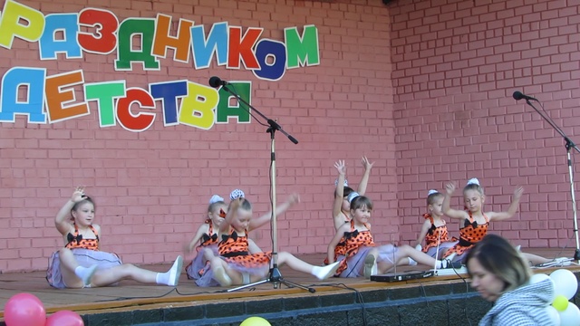 chocolate and cocoa - красивое выступление девочек file 8469 смотреть онлайн