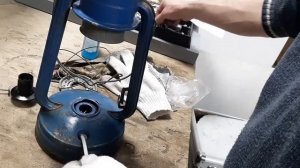 Делаю из керосиновой лампы  электрическую с эффектом пламени !