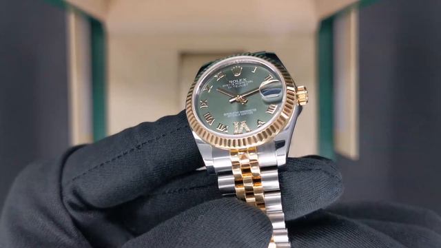 Pre-Owned Rolex Oyster Perpetual Datejust 31 mm Ref.178273 Olive Green Dial six diamond Hour marker смотреть онлайн