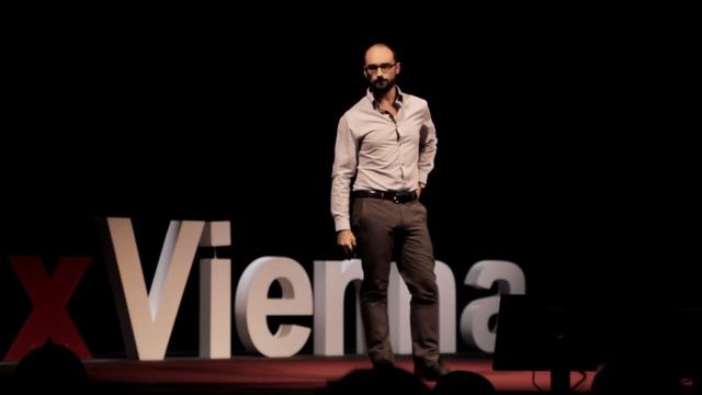 Why do we ask questions? Michael "Vsauce" Stevens at TEDxVienna смотреть онлайн