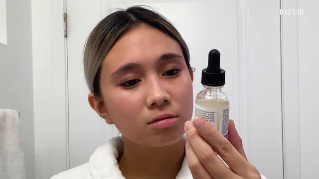 NIKI's Nighttime Skincare Routine For Dry Skin | Go To Bed With Me | Harper's BAZAAR смотреть онлайн