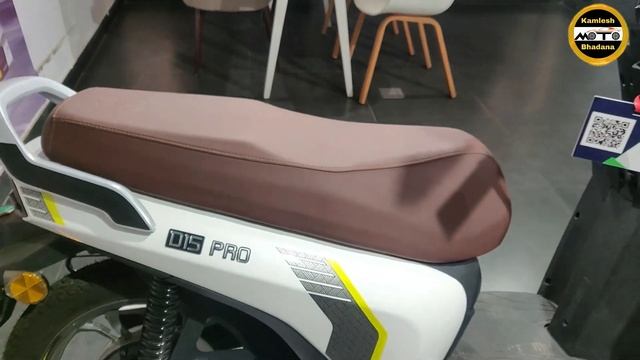 ये लो Metal Body ? वाला ⚡Electric Scooter ⚡| Bgauss D15 Pro detailed review with Price and Subsidy смотреть онлайн
