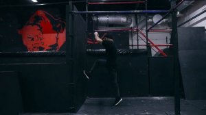 Обучение элементу бег по стене | How to do a wall run in parkour