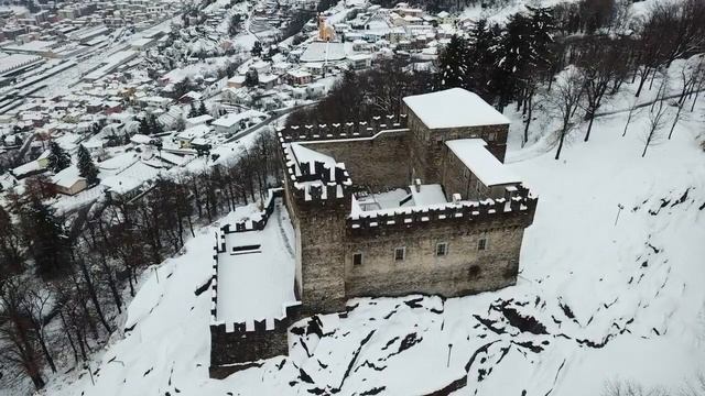 Castello Sasso Corbaro Bellinzona смотреть онлайн