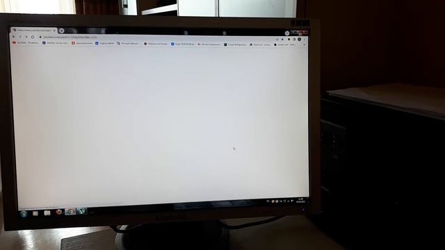 Монитор Самсунг . 21 диагональ . Тест работы . смотреть онлайн
