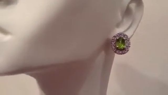 Золотые серьги с танзанитом, изумрудом смотреть онлайн