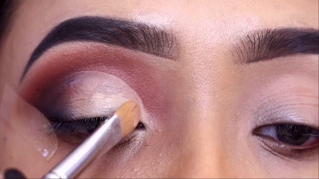 BRIDAL EYE MAKEUP TUTORIAL || Step by step detailed eyeshadow for beginners || Shilpa смотреть онлайн
