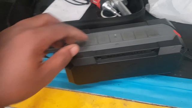 Monster Adventurer Weatherproof Bluetooth Speaker unboxing смотреть онлайн