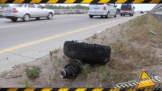 Смертельное столкновение VW Polo и VW Multivan на трассе смотреть онлайн