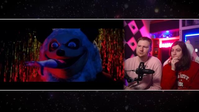 НЕСНЯТЫЕ ФИЛЬМЫ ПО ФНАФ 5 Ночей с Фредди и его СТРЁМНЫЕ ПОДРАЖАТЕЛИ!  РЕАКЦИЯ на Уголок Акра