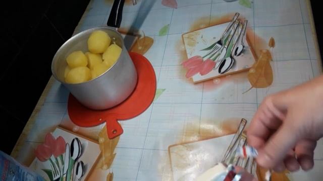 Пироги с кабачками и грибами