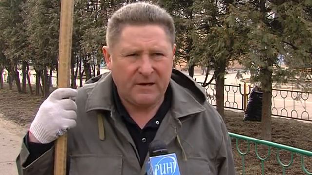 Девятого апреля в городе Луховицы прошел субботник смотреть онлайн