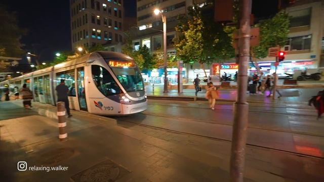 JERUSALEM. Evening Walk through the Streets of the Happy City смотреть онлайн