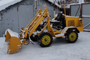 работа самодельного фронтального погрузчика