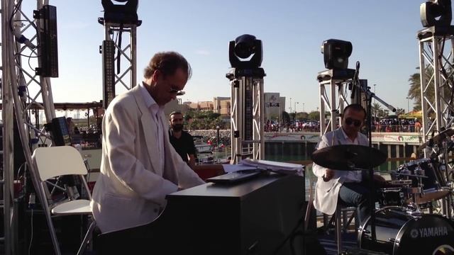 _Watermelon Man_ - Kuwait _City Jazz Band _ cover смотреть онлайн