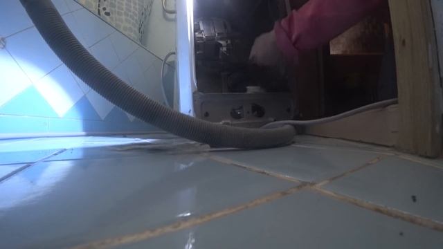 Как поменять щетки в стиральной машине Bosch Maxx 4,5,6 смотреть онлайн