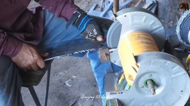 Full Process Of A Kitchen Cleaver Making - Master Blacksmith In Action смотреть онлайн