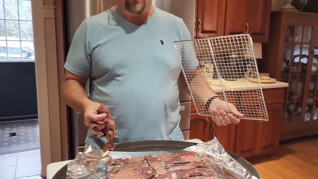 We loved this beef jerky recipe! Enable CC for language captions! смотреть онлайн