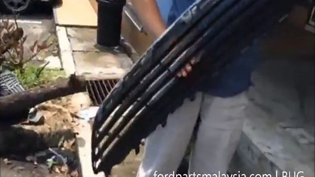 ST Grille Installation Guide For Fiesta MK7.5 смотреть онлайн