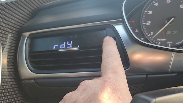 P3 OBD gauge different menus Audi S7 смотреть онлайн