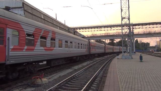 Электровоз ЭП1-113 с поездом №478 Челябинск — Адлер смотреть онлайн