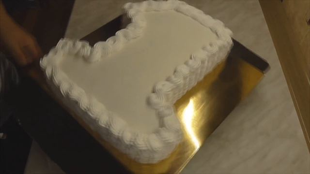 Торт единичка для девочки.Торт на Годик.Украшение торта. смотреть онлайн