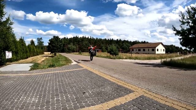 CHINCZYK ZASKOCZYŁ MOCĄ RFZ 250 !!!! TEST DLA WIDZÓW смотреть онлайн