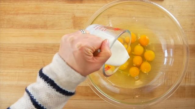 ROASTED VEGETABLE FRITTATA | easy healthy frittata recipe смотреть онлайн