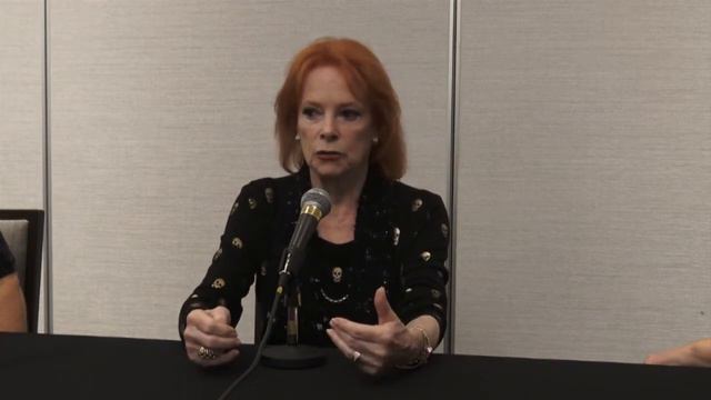 Luciana Paluzzi Q and A Monsterama October 5, 2018 смотреть онлайн