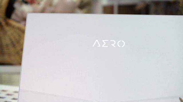 The New AERO 15 laptop! смотреть онлайн