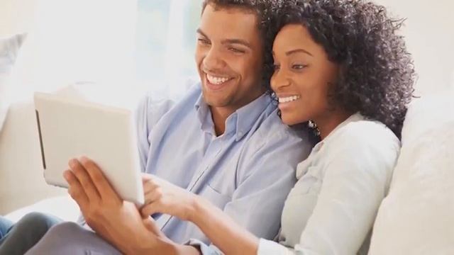 5 признаков, что ты нравишься девушке. Посмотри это тебе понравится. смотреть онлайн