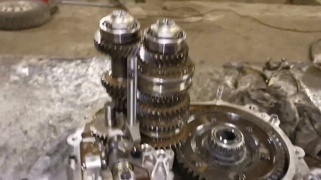 Ремонт КПП ВАЗ 1111 Ока. Обзор, разборка, дефектовка смотреть онлайн