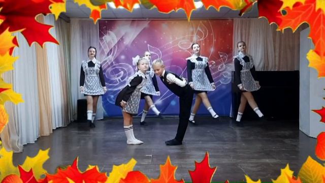 "С Днем учителя!" - музыкальное поздравление от учащихся ДШИ г. Суворов смотреть онлайн
