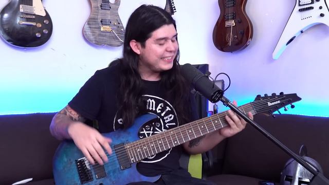 ¡MI PRIMER GUITARRA DE 8 CUERDAS! / Unboxing | Eddie Warboy смотреть онлайн