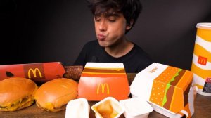 ASMR McDonalds Burgers: Big Mac, Double Cheeseburger, Triple Cheeseburger, Quarter Pounder & Sauce