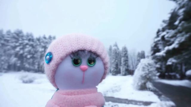 Олененок и Грустинка ищут друг друга в национальном парке Кисловодска. смотреть онлайн