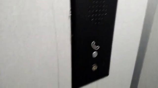 Электрические лифты 400-400-500 кг, 1,4 м/с, КМЗ-1997 г (@ г. Москва, Новокосинская, 20к1, под-1) смотреть онлайн