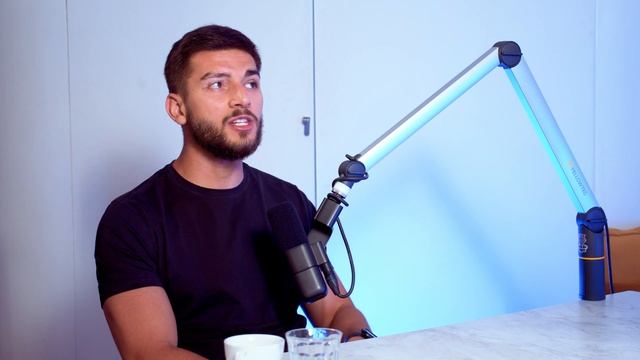 Le secret pour craquer le format vertical : Clément Vannier x Roger Ormières смотреть онлайн